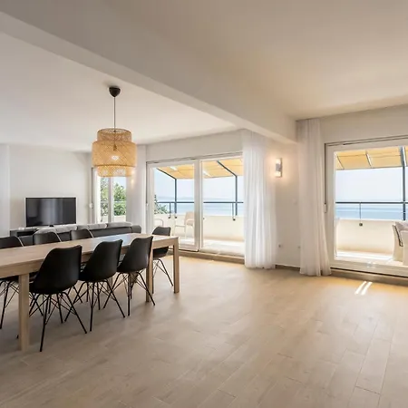 Gorgeous In Dingac With View