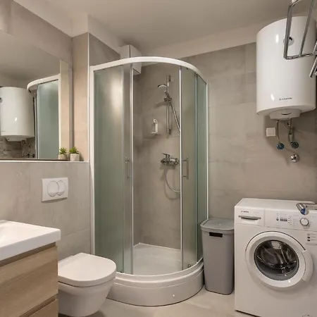 Gorgeous In Dingac With View