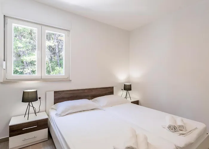 Gorgeous In Dingac With View